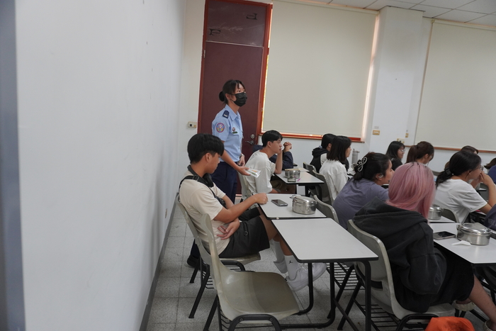 英美系職涯講座-從英語出發，加入空軍，翱翔藍天 活動照片20251017圖片